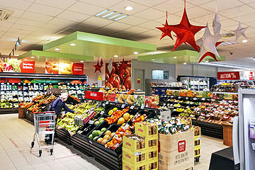Instore-Dekoration für die Supermarktkette REWE